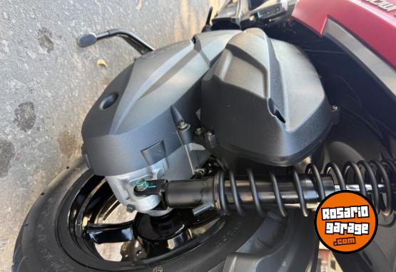 Motos - Kymco Downtown 350 2022 Nafta 7800Km - En Venta