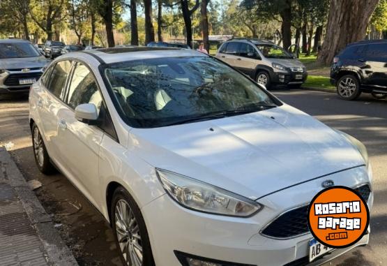 Autos - Ford Focus 2017 Nafta 159500Km - En Venta