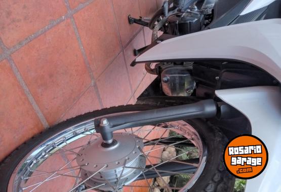 Motos - Honda Wave 110 2021 Nafta 8100Km - En Venta