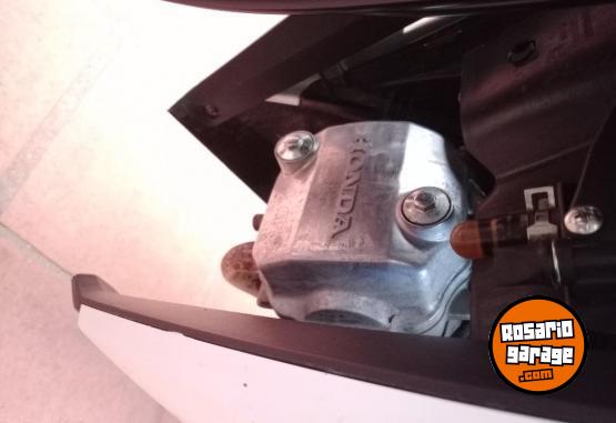 Motos - Honda Wave 110 2021 Nafta 8100Km - En Venta