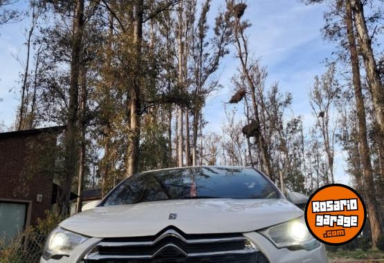 Autos - DS Ds4 2014 Nafta 130000Km - En Venta