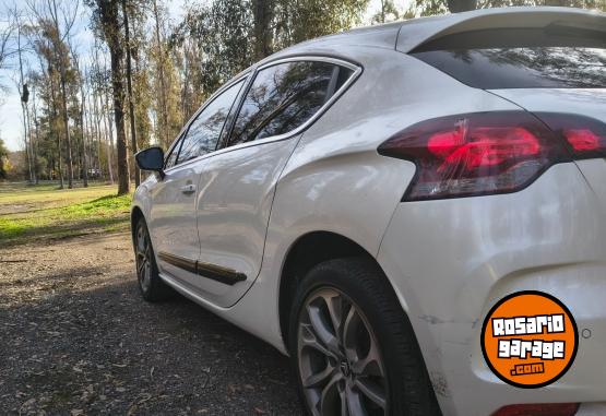 Autos - DS Ds4 2014 Nafta 130000Km - En Venta