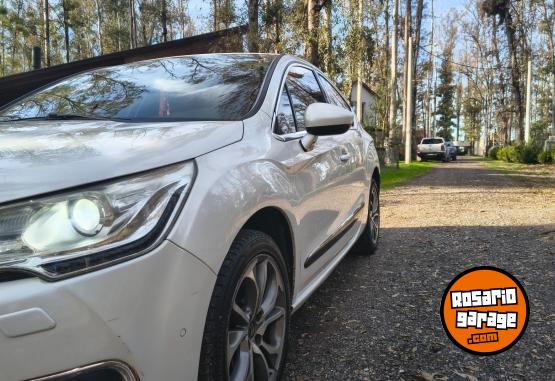 Autos - DS Ds4 2014 Nafta 130000Km - En Venta