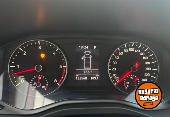 Camionetas - Volkswagen AMAROK CONFORT V6 258 HP 2023 Diesel 130000Km - En Venta