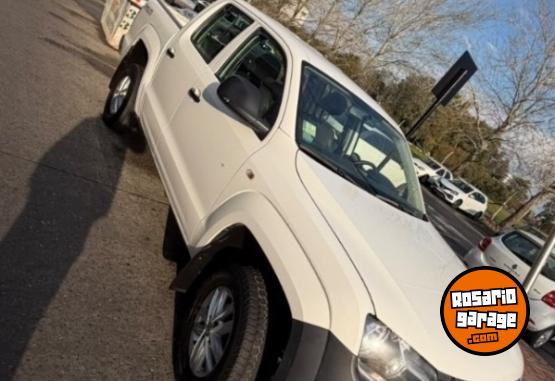 Camionetas - Volkswagen AMAROK DC TDI 140 CV 2019 Diesel 190000Km - En Venta