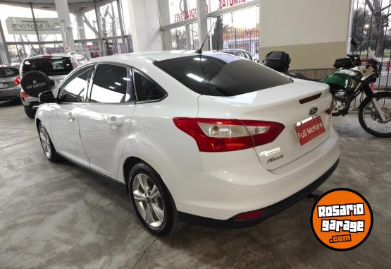 Autos - Ford Focus 2015 GNC  - En Venta
