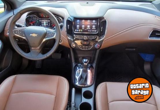 Autos - Chevrolet Cruze Premier 2021 Nafta 132000Km - En Venta