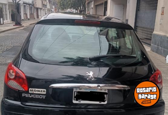 Autos - Peugeot 207 compact 2012 Nafta 97000Km - En Venta