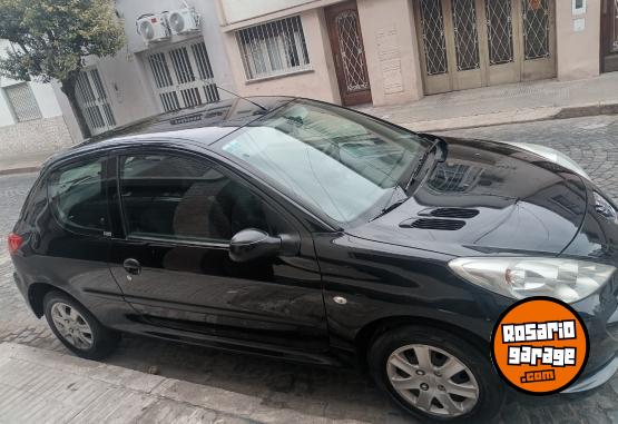 Autos - Peugeot 207 compact 2012 Nafta 97000Km - En Venta
