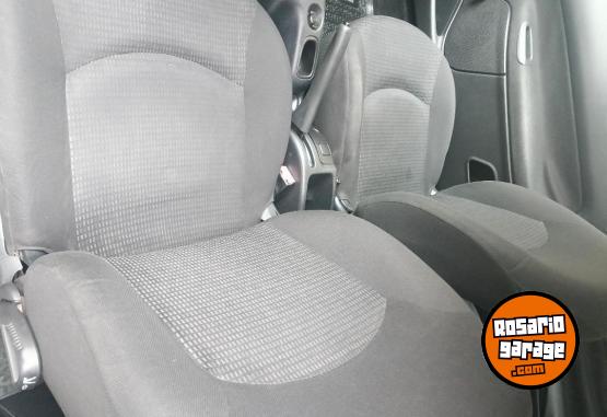 Autos - Peugeot 207 compact 2012 Nafta 97000Km - En Venta