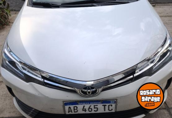 Autos - Toyota Corolla XEI PACK LINEA 17 2017 Nafta 85500Km - En Venta