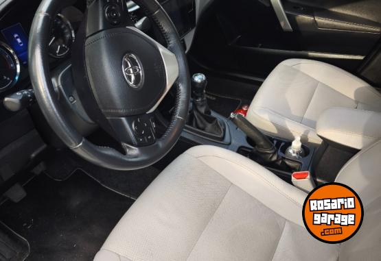 Autos - Toyota Corolla XEI PACK LINEA 17 2017 Nafta 85500Km - En Venta