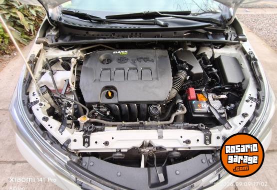 Autos - Toyota Corolla XEI PACK LINEA 17 2017 Nafta 85500Km - En Venta