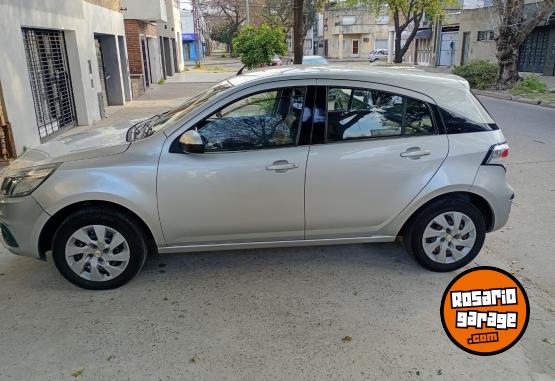 Autos - Chevrolet LT 2015 GNC 128000Km - En Venta