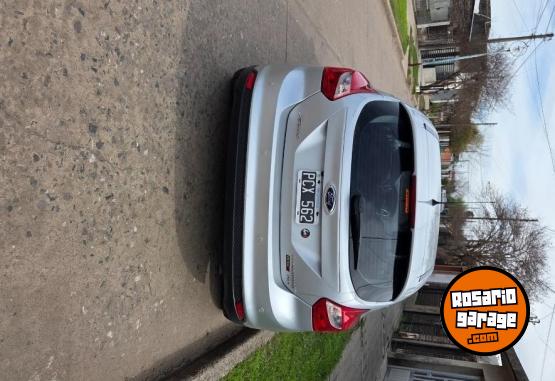 Autos - Ford Titanium 2.0 2015 Nafta 119000Km - En Venta