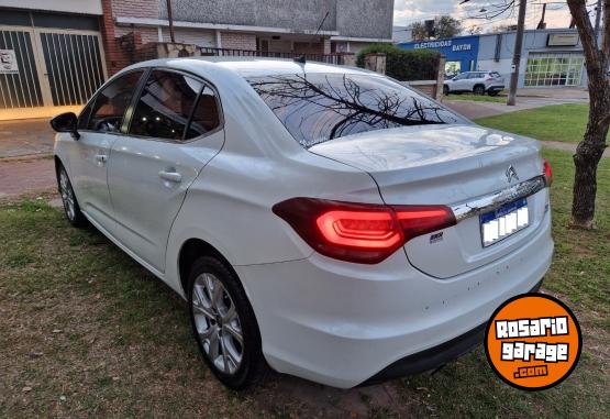 Autos - Citroen C4 Lounge 2018 Diesel 120300Km - En Venta