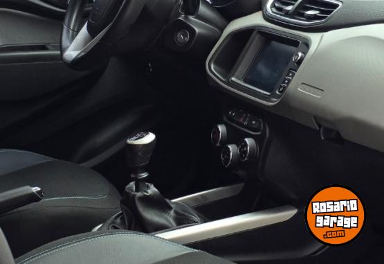 Autos - Chevrolet Onix 2019 Nafta 56000Km - En Venta