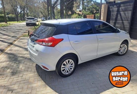 Autos - Toyota YARIS 2024 Nafta 50000Km - En Venta