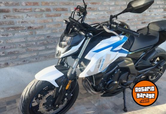 Motos - CF NK400 2022 Nafta 18000Km - En Venta