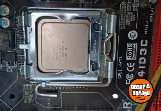 Electrónica - Vendo en conjunto 2 cpu y un monitor le falta el almacenamiento - En Venta