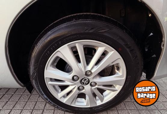 Autos - Toyota Yaris XLS Pack 2019 Nafta 39000Km - En Venta