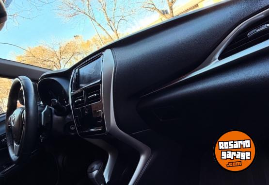 Autos - Toyota Yaris XLS Pack 2019 Nafta 39000Km - En Venta