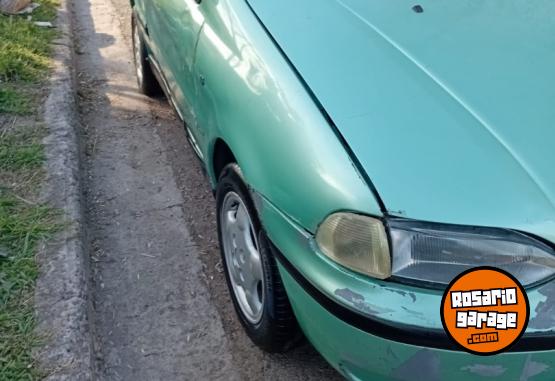 Autos - Fiat El 1.6 3p 1999 GNC 245000Km - En Venta