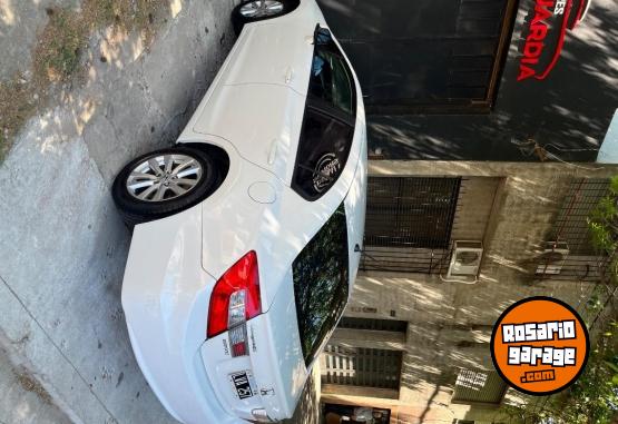 Autos - Honda Civic 2012 Nafta 180000Km - En Venta
