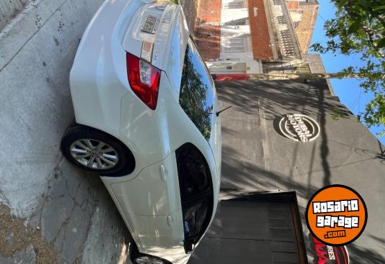 Autos - Honda Civic 2012 Nafta 180000Km - En Venta