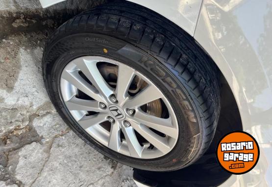 Autos - Honda Civic 2012 Nafta 180000Km - En Venta