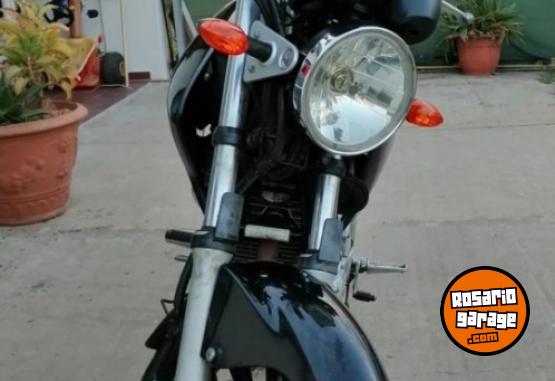 Motos - Yamaha Ybr 250 2008 Nafta 28000Km - En Venta