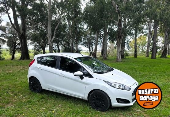 Autos - Ford FIESTA KINETIC 2015 Nafta 154000Km - En Venta
