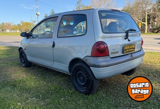 Autos - Renault TWINGO 1.0 2001 Nafta 175000Km - En Venta