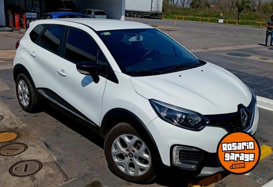 Autos - Renault Captur 2017 Nafta 141000Km - En Venta