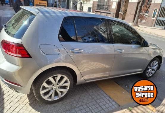 Autos - Volkswagen Golf 2018 Nafta 179000Km - En Venta