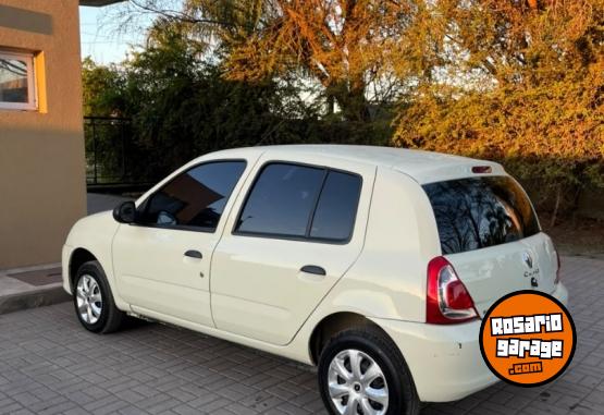 Autos - Renault clio mio 2013 Nafta 145000Km - En Venta