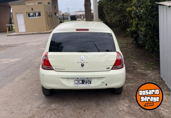 Autos - Renault clio mio 2013 Nafta 145000Km - En Venta
