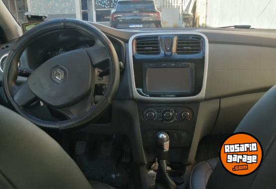 Autos - Renault Logan 2016 GNC 130000Km - En Venta