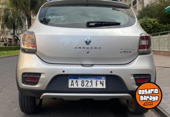 Autos - Renault Sandero Stepway Privilege 2017 Nafta 120000Km - En Venta