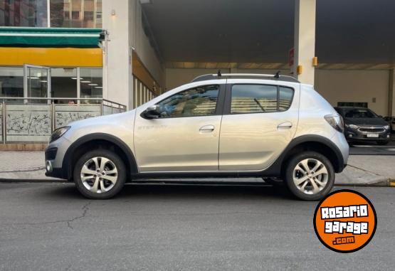 Autos - Renault Sandero Stepway Privilege 2017 Nafta 120000Km - En Venta