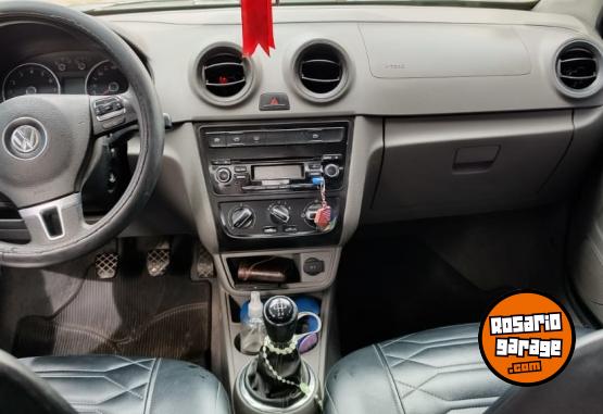 Autos - Volkswagen Voyage higline 2016 2016 GNC 280000Km - En Venta