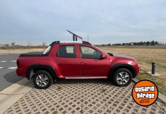 Camionetas - Renault Duster oroch 2018 Nafta 98000Km - En Venta