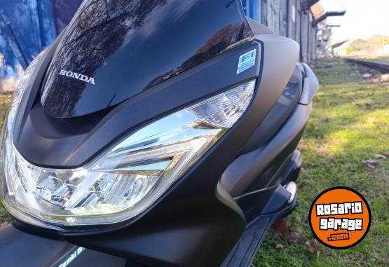 Motos - Honda Pcx 150 cc 2017 Nafta 13000Km - En Venta