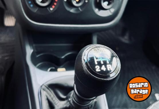Autos - Fiat Punto 2016 GNC 125500Km - En Venta