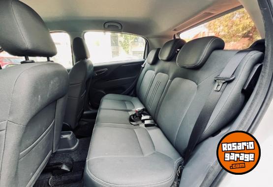 Autos - Fiat Punto 2016 GNC 125500Km - En Venta
