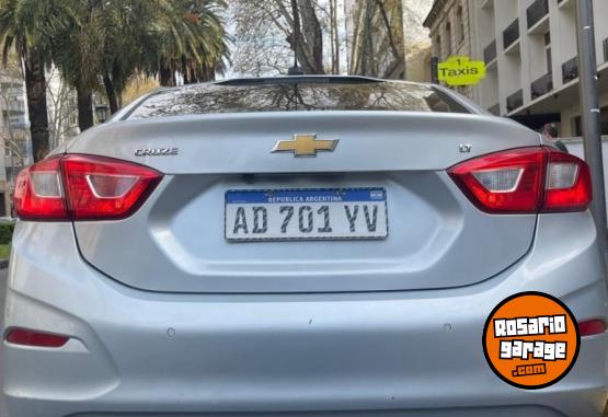 Autos - Chevrolet Cruze Lt 2019 Nafta 89000Km - En Venta