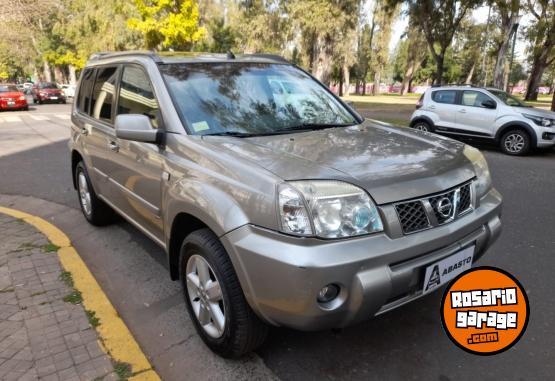 Camionetas - Nissan Xtrail - rav4, crv 2008 Nafta 248000Km - En Venta