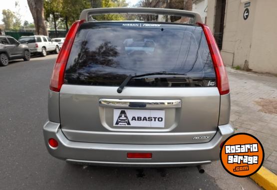 Camionetas - Nissan Xtrail - rav4, crv 2008 Nafta 248000Km - En Venta