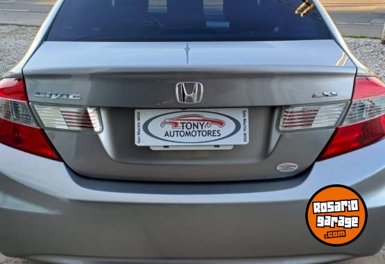 Autos - Honda Civic lxs 2015 GNC 170000Km - En Venta