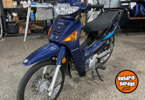 Motos - Motomel Dlx 2025 Nafta 5000Km - En Venta